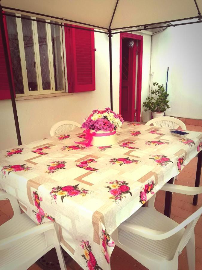 Garden House Airport * Napels