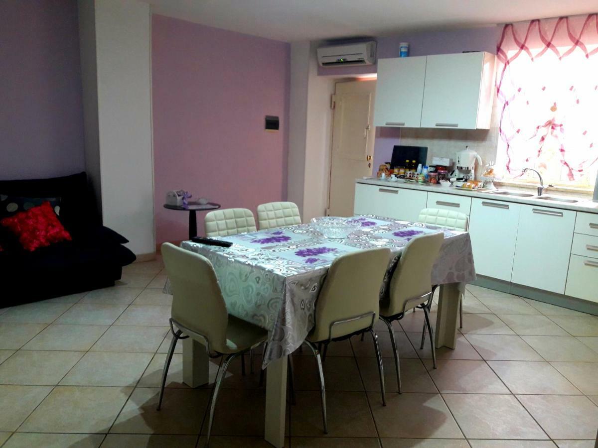 Garden House Airport Appartement *