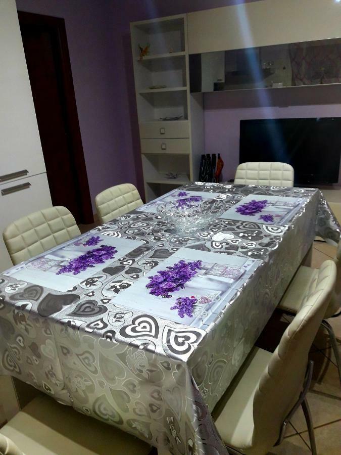 Garden House Airport Appartement